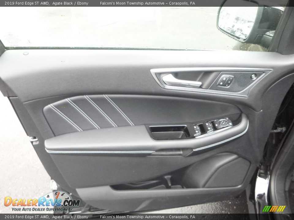 Door Panel of 2019 Ford Edge ST AWD Photo #9