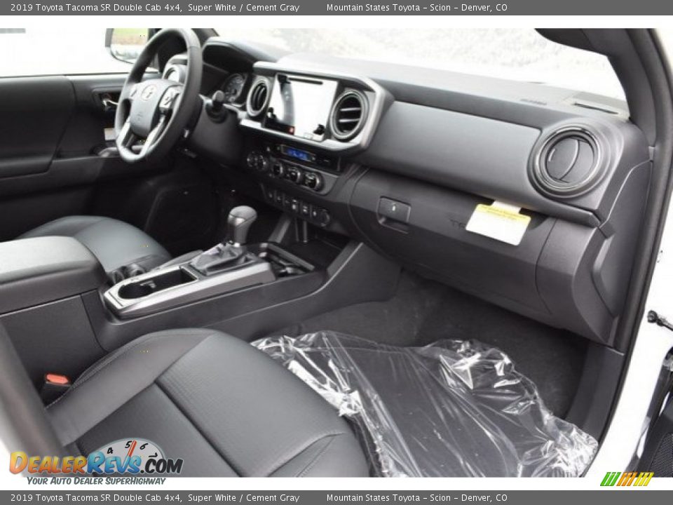 2019 Toyota Tacoma SR Double Cab 4x4 Super White / Cement Gray Photo #11