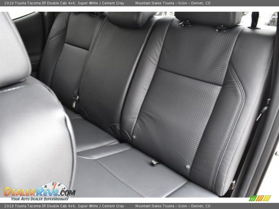 2019 Toyota Tacoma SR Double Cab 4x4 Super White / Cement Gray Photo #16