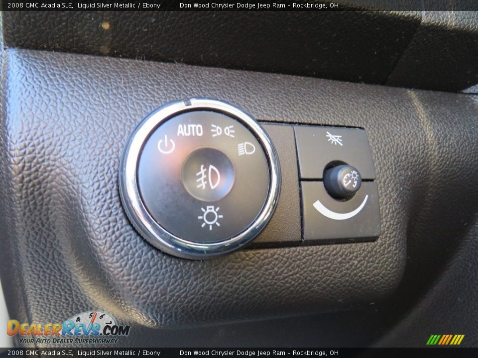 2008 GMC Acadia SLE Liquid Silver Metallic / Ebony Photo #35