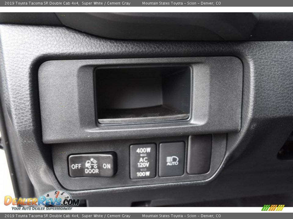 2019 Toyota Tacoma SR Double Cab 4x4 Super White / Cement Gray Photo #25