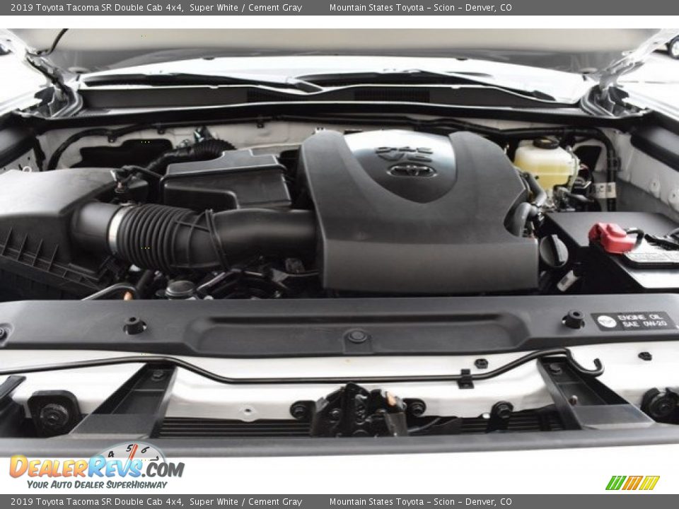 2019 Toyota Tacoma SR Double Cab 4x4 Super White / Cement Gray Photo #31