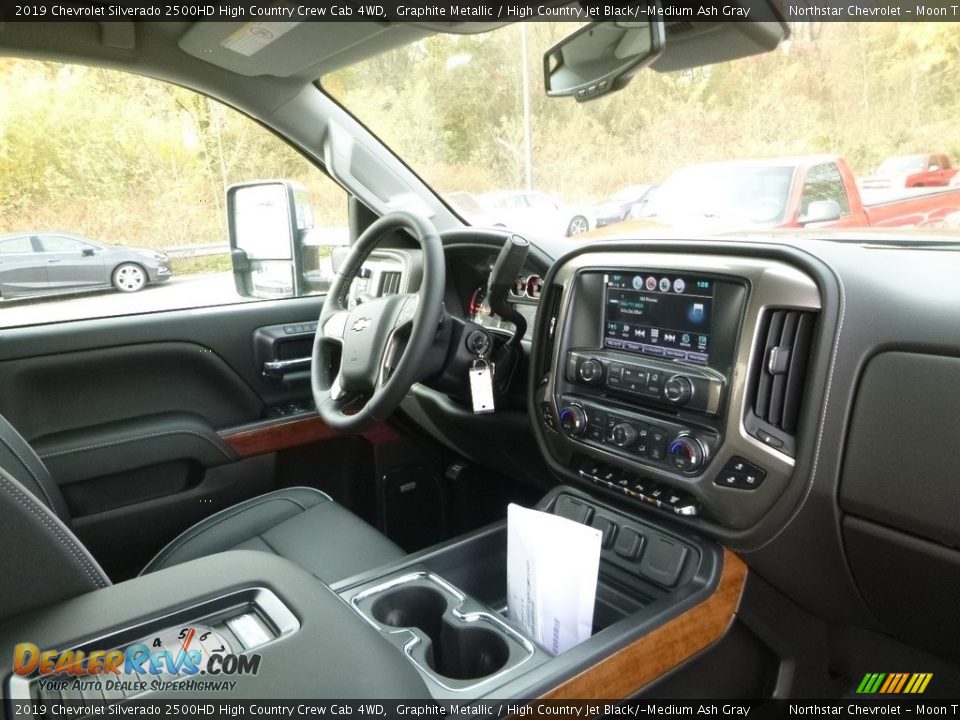 2019 Chevrolet Silverado 2500HD High Country Crew Cab 4WD Graphite Metallic / High Country Jet Black/­Medium Ash Gray Photo #10