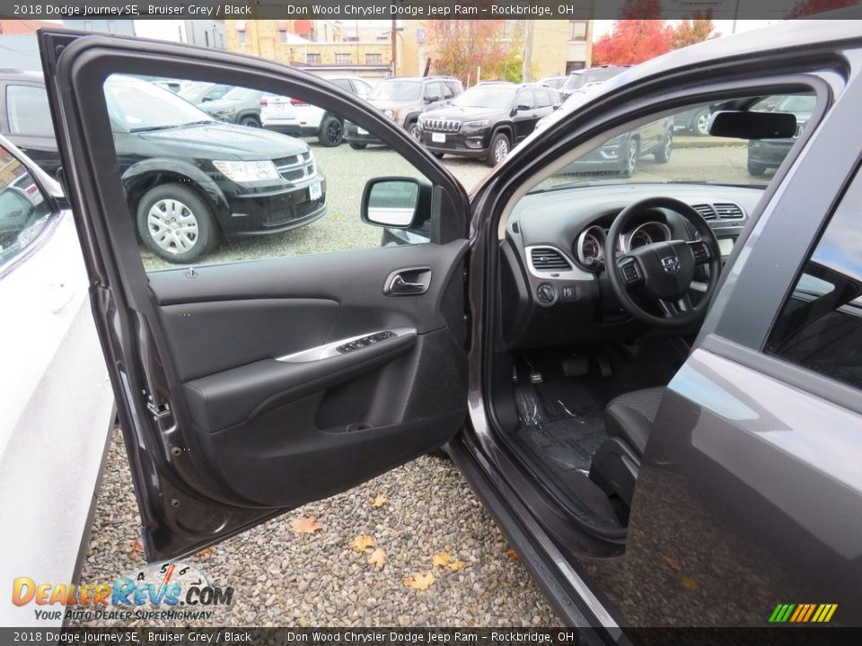 2018 Dodge Journey SE Bruiser Grey / Black Photo #17