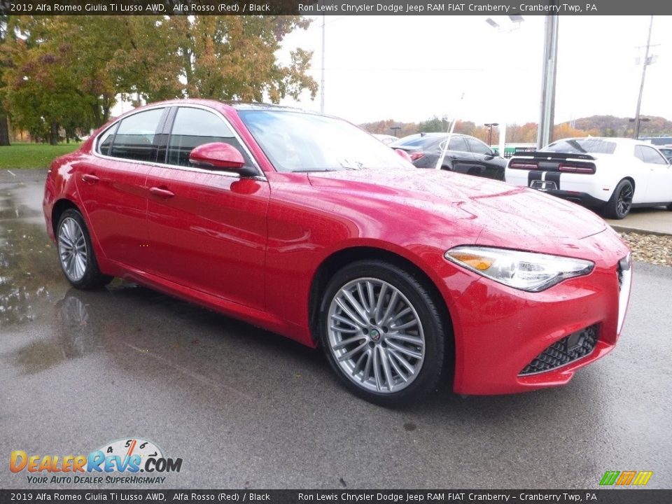 2019 Alfa Romeo Giulia Ti Lusso AWD Alfa Rosso (Red) / Black Photo #11