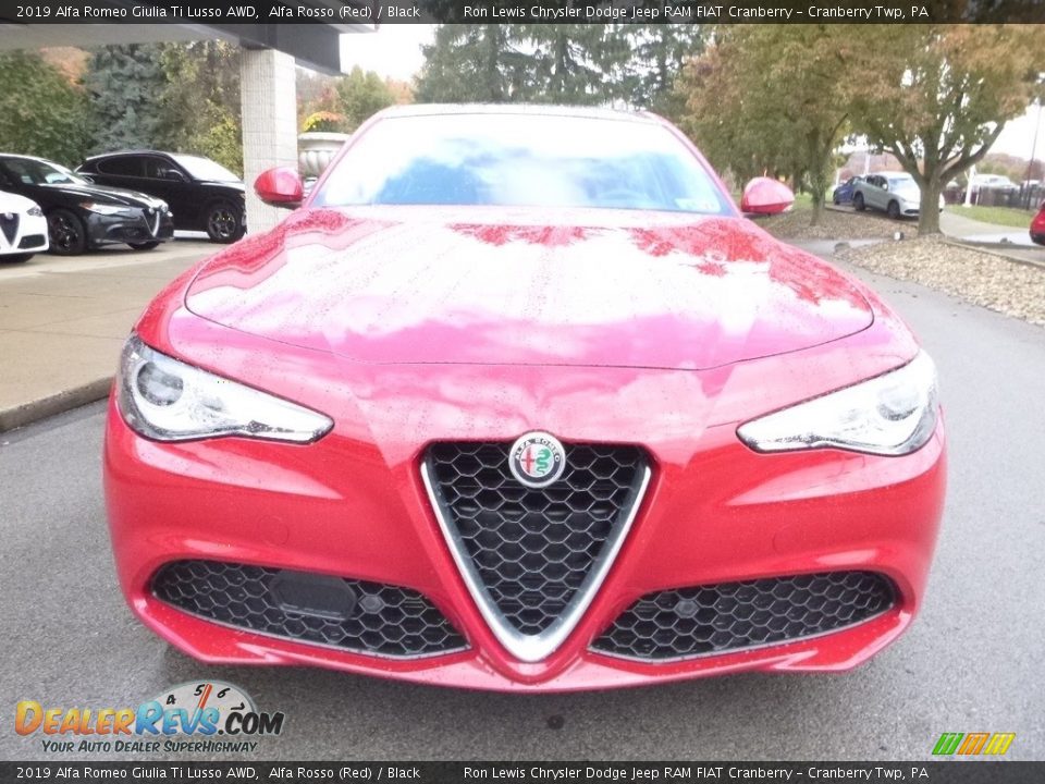 2019 Alfa Romeo Giulia Ti Lusso AWD Alfa Rosso (Red) / Black Photo #12