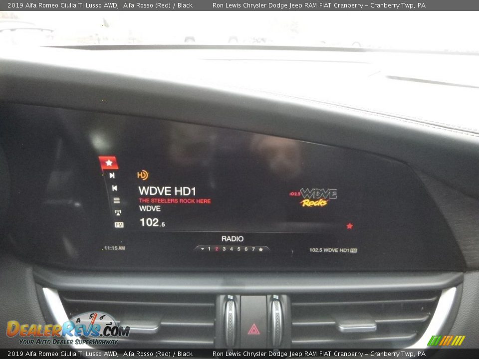 2019 Alfa Romeo Giulia Ti Lusso AWD Alfa Rosso (Red) / Black Photo #21