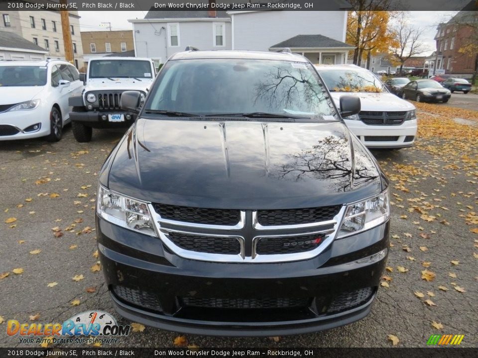2018 Dodge Journey SE Pitch Black / Black Photo #5