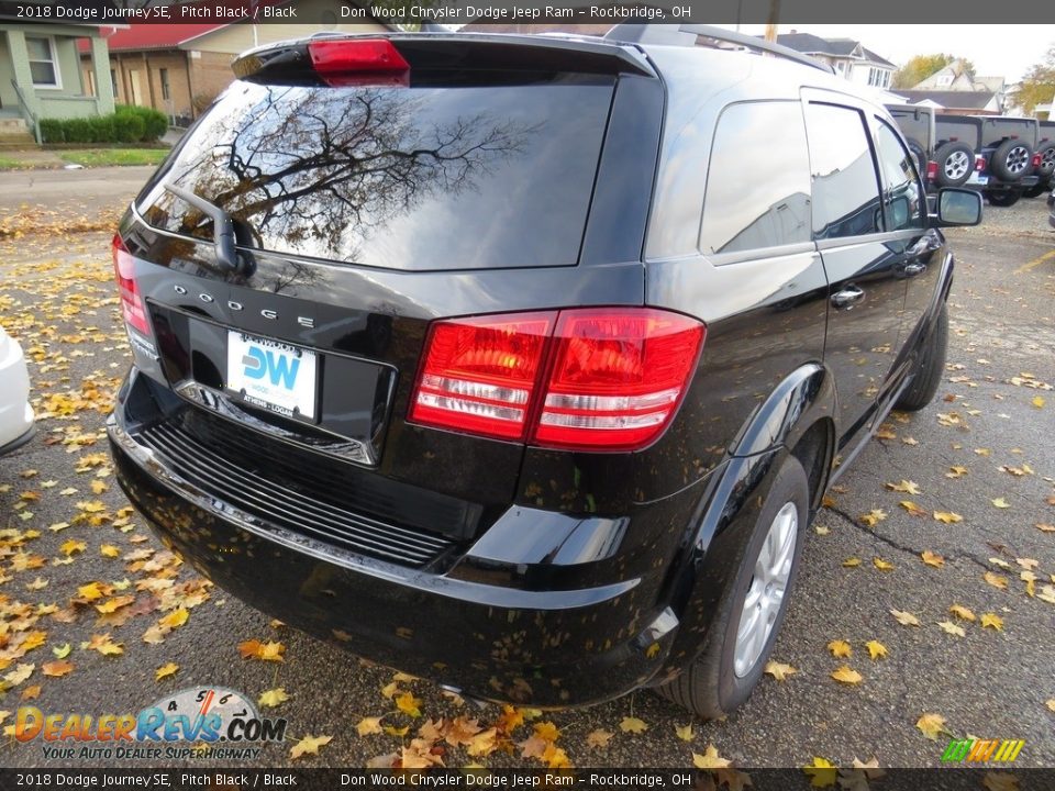 2018 Dodge Journey SE Pitch Black / Black Photo #15