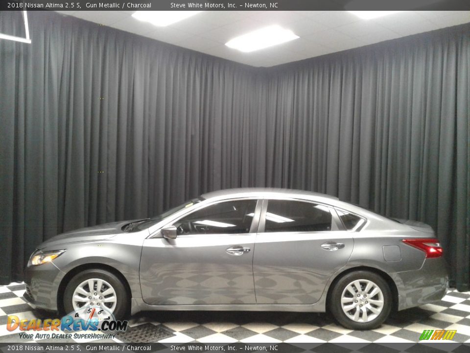 2018 Nissan Altima 2.5 S Gun Metallic / Charcoal Photo #1