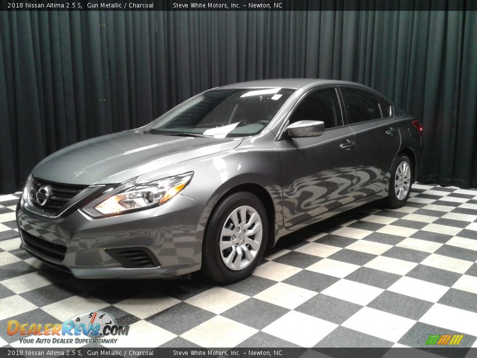 2018 Nissan Altima 2.5 S Gun Metallic / Charcoal Photo #2