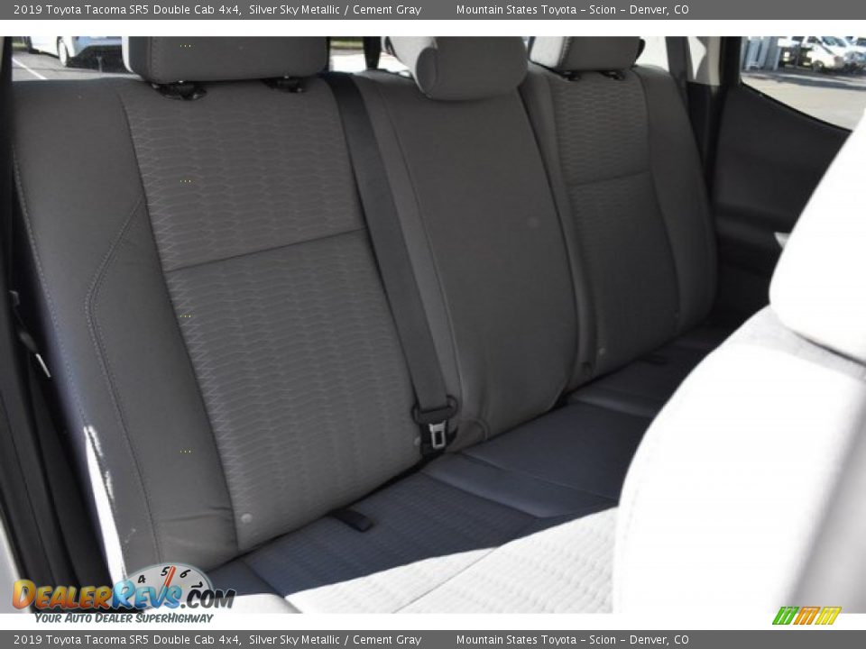 2019 Toyota Tacoma SR5 Double Cab 4x4 Silver Sky Metallic / Cement Gray Photo #19
