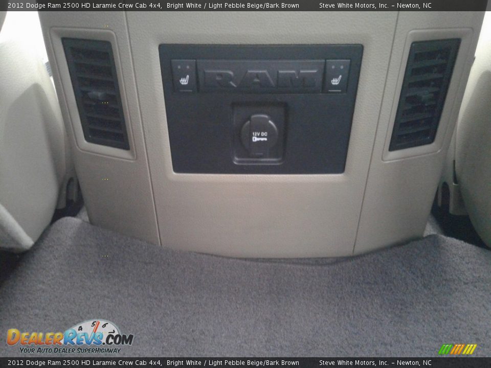 2012 Dodge Ram 2500 HD Laramie Crew Cab 4x4 Bright White / Light Pebble Beige/Bark Brown Photo #12
