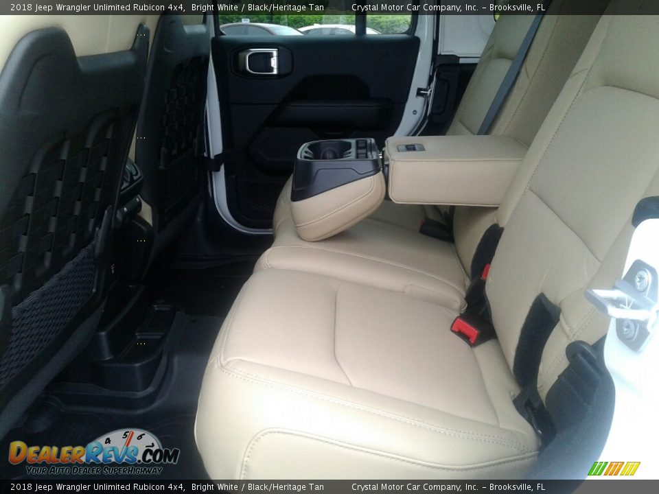 2018 Jeep Wrangler Unlimited Rubicon 4x4 Bright White / Black/Heritage Tan Photo #10