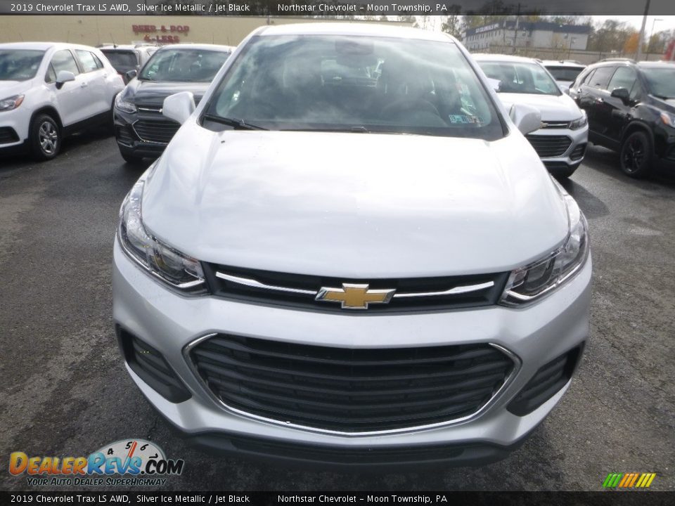 2019 Chevrolet Trax LS AWD Silver Ice Metallic / Jet Black Photo #8