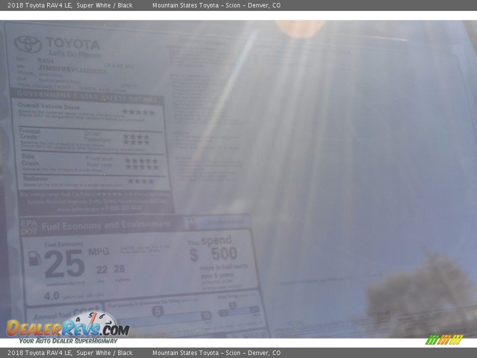 2018 Toyota RAV4 LE Super White / Black Photo #36