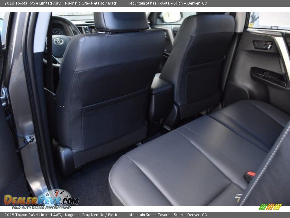 2018 Toyota RAV4 Limited AWD Magnetic Gray Metallic / Black Photo #4