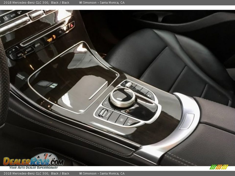 2018 Mercedes-Benz GLC 300 Black / Black Photo #24