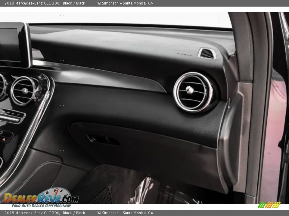 2018 Mercedes-Benz GLC 300 Black / Black Photo #29