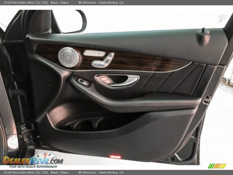 2018 Mercedes-Benz GLC 300 Black / Black Photo #31