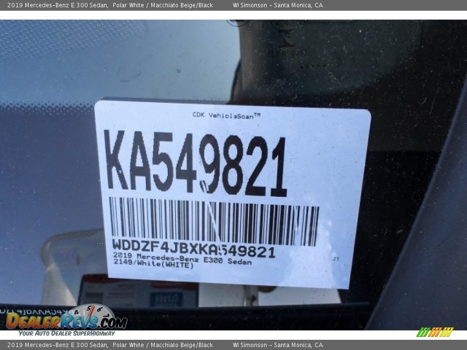 2019 Mercedes-Benz E 300 Sedan Polar White / Macchiato Beige/Black Photo #11