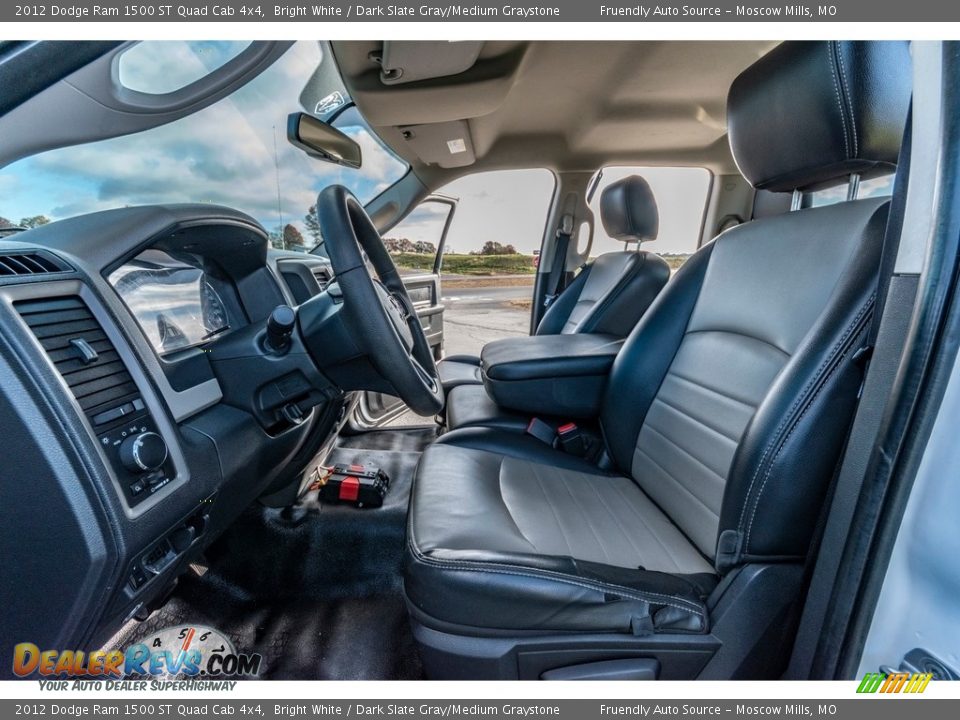 2012 Dodge Ram 1500 ST Quad Cab 4x4 Bright White / Dark Slate Gray/Medium Graystone Photo #25