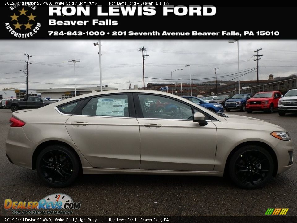 2019 Ford Fusion SE AWD White Gold / Light Putty Photo #1