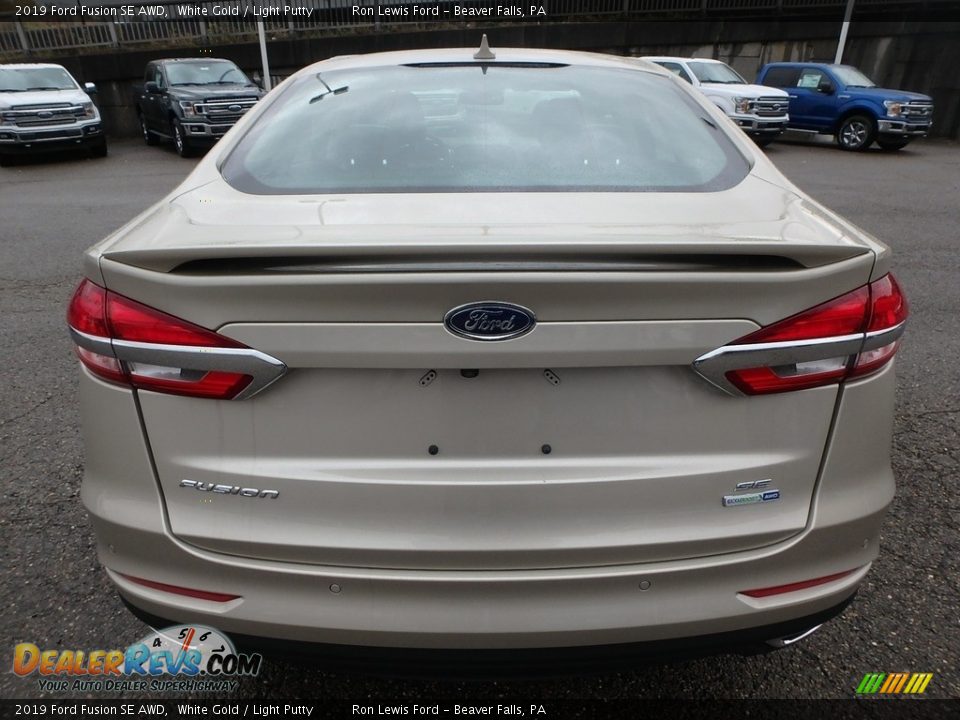 2019 Ford Fusion SE AWD White Gold / Light Putty Photo #3