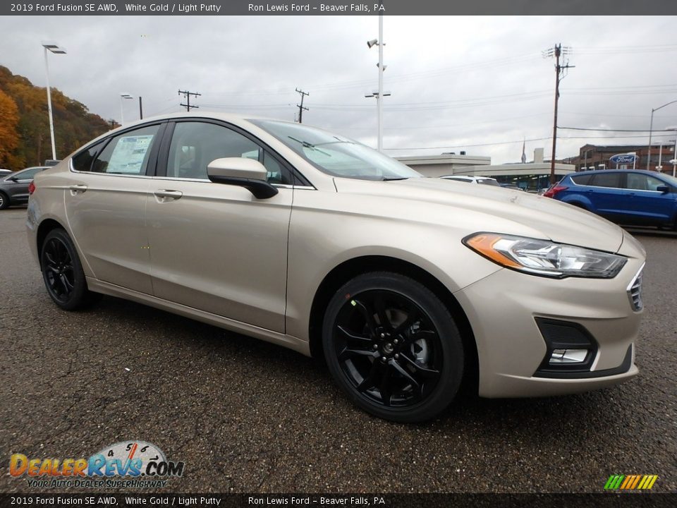 2019 Ford Fusion SE AWD White Gold / Light Putty Photo #8