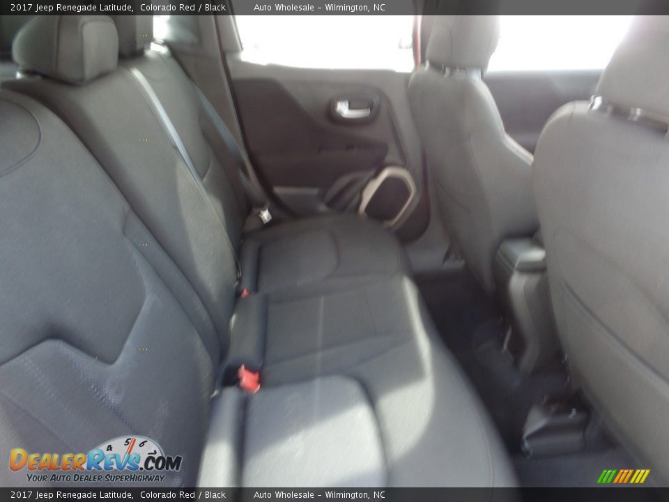 2017 Jeep Renegade Latitude Colorado Red / Black Photo #14