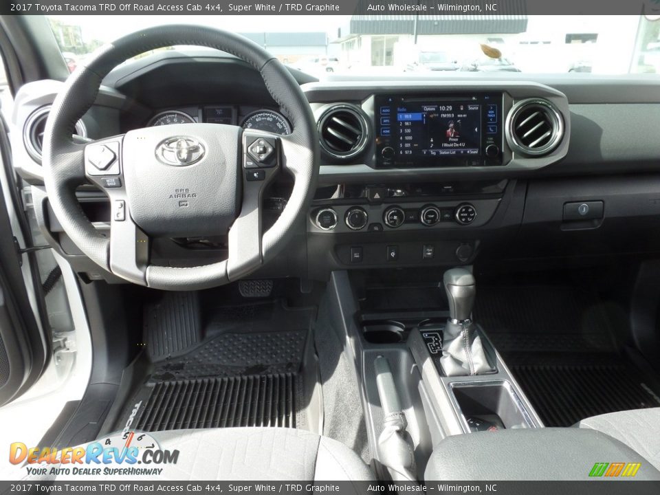 2017 Toyota Tacoma TRD Off Road Access Cab 4x4 Super White / TRD Graphite Photo #15