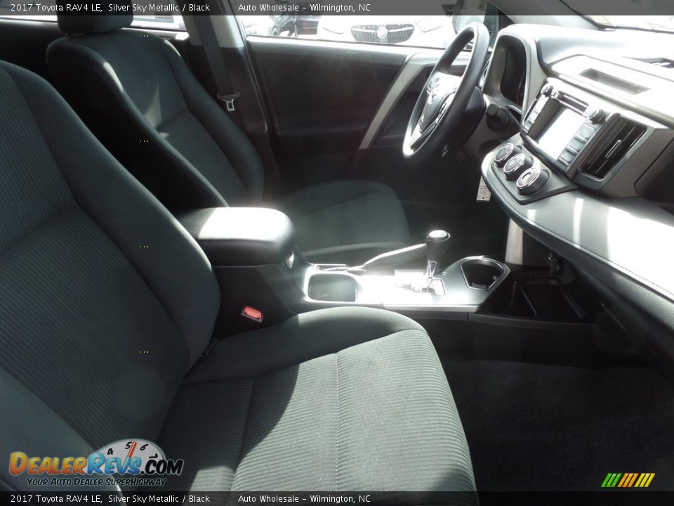 2017 Toyota RAV4 LE Silver Sky Metallic / Black Photo #13