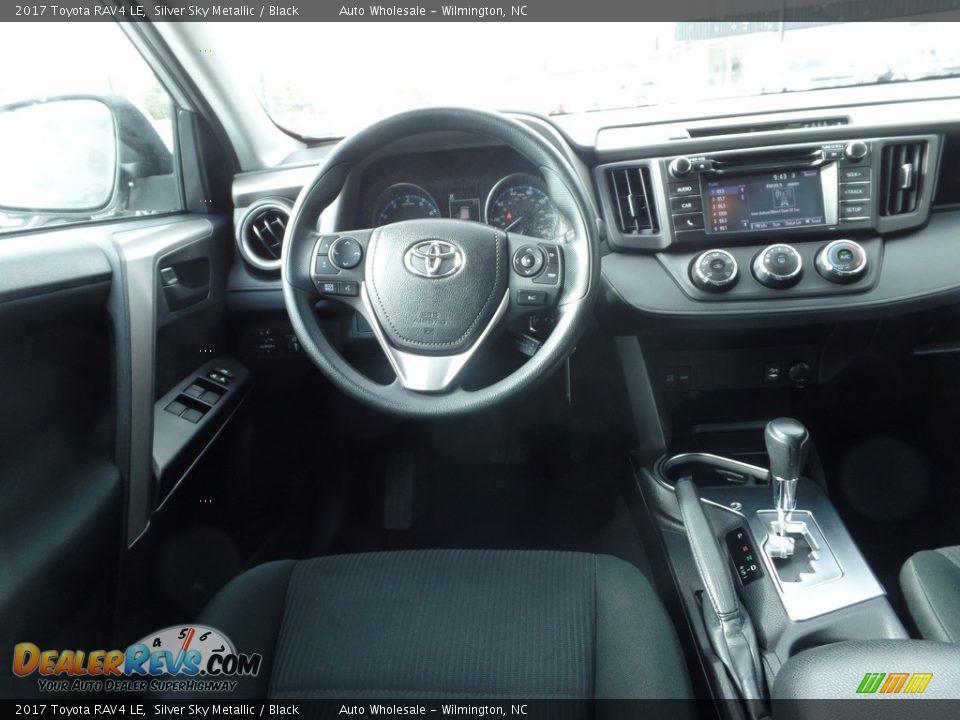 2017 Toyota RAV4 LE Silver Sky Metallic / Black Photo #15