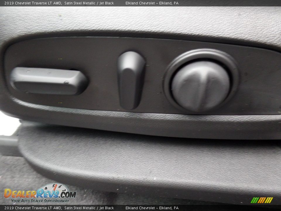 2019 Chevrolet Traverse LT AWD Satin Steel Metallic / Jet Black Photo #27