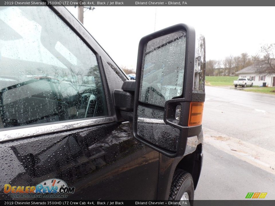 2019 Chevrolet Silverado 3500HD LTZ Crew Cab 4x4 Black / Jet Black Photo #13