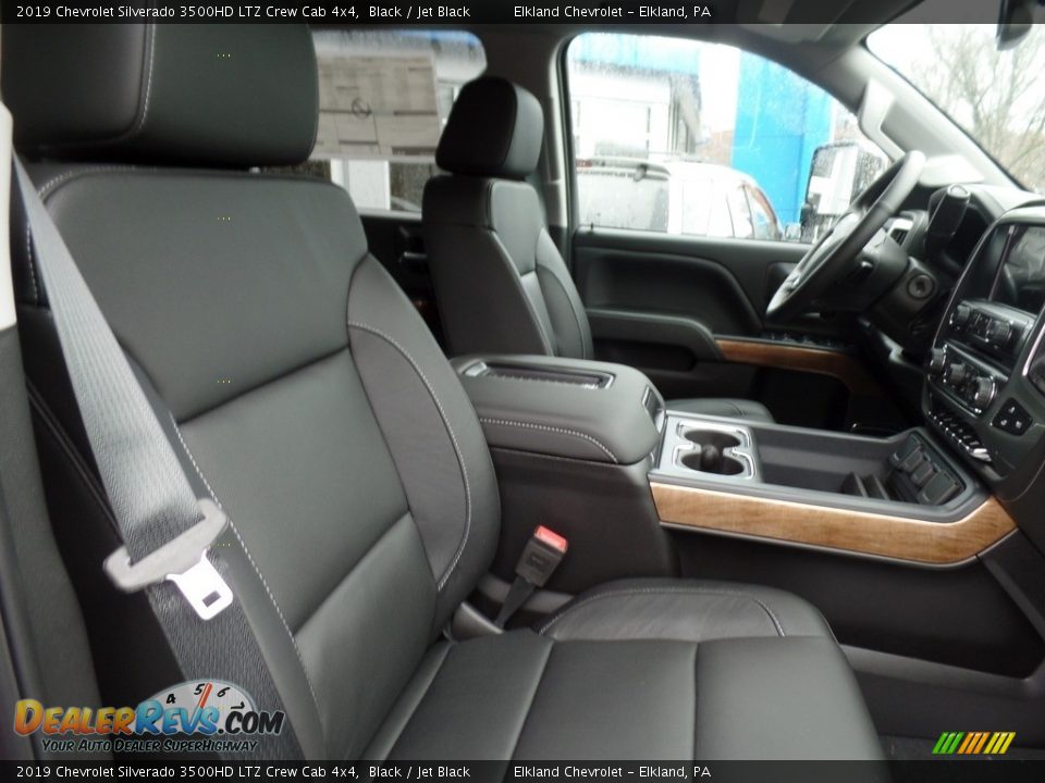 2019 Chevrolet Silverado 3500HD LTZ Crew Cab 4x4 Black / Jet Black Photo #18