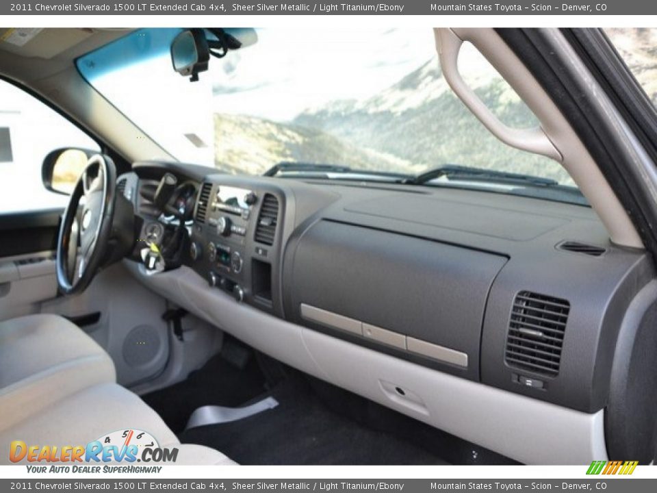 2011 Chevrolet Silverado 1500 LT Extended Cab 4x4 Sheer Silver Metallic / Light Titanium/Ebony Photo #16