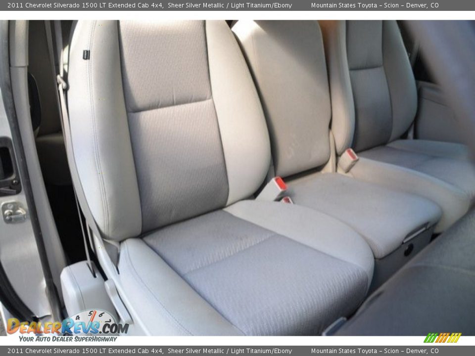 2011 Chevrolet Silverado 1500 LT Extended Cab 4x4 Sheer Silver Metallic / Light Titanium/Ebony Photo #18