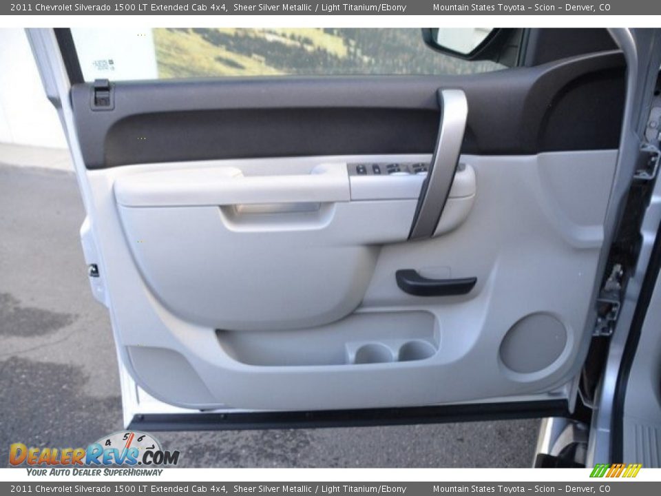 2011 Chevrolet Silverado 1500 LT Extended Cab 4x4 Sheer Silver Metallic / Light Titanium/Ebony Photo #24