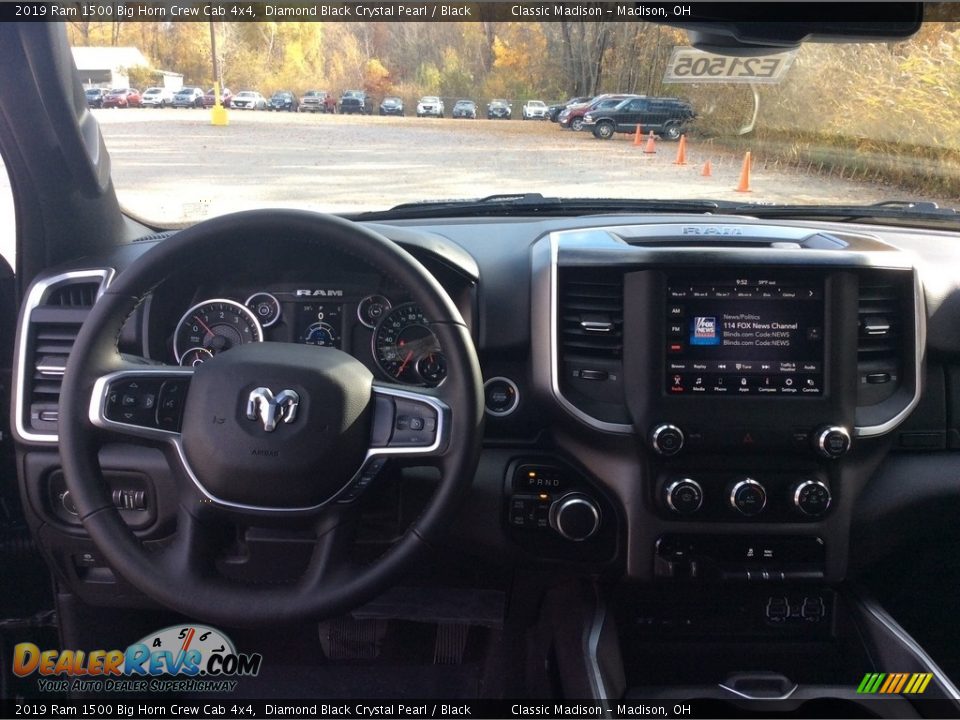 2019 Ram 1500 Big Horn Crew Cab 4x4 Diamond Black Crystal Pearl / Black Photo #12