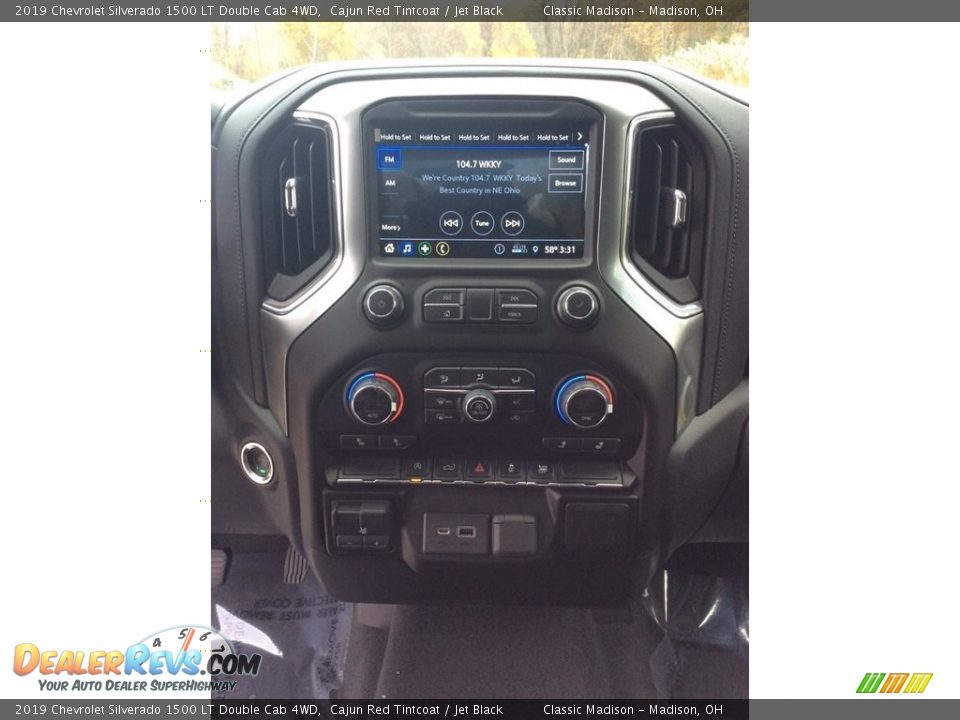 Controls of 2019 Chevrolet Silverado 1500 LT Double Cab 4WD Photo #13