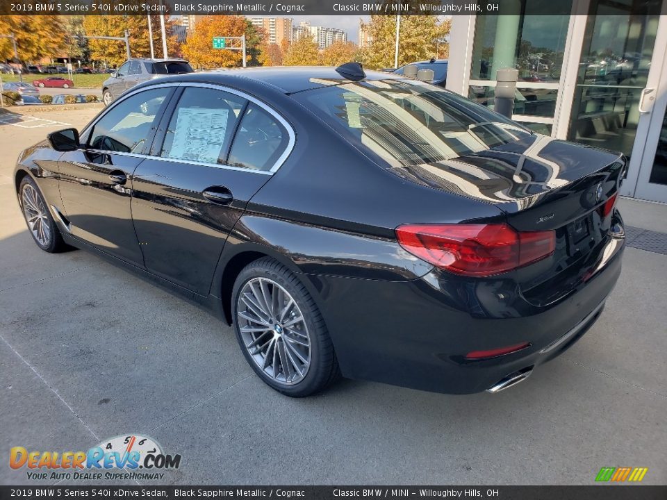 2019 BMW 5 Series 540i xDrive Sedan Black Sapphire Metallic / Cognac Photo #2