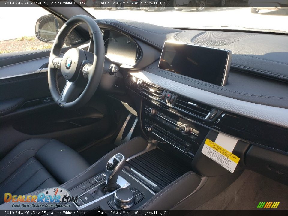 2019 BMW X6 xDrive35i Alpine White / Black Photo #4