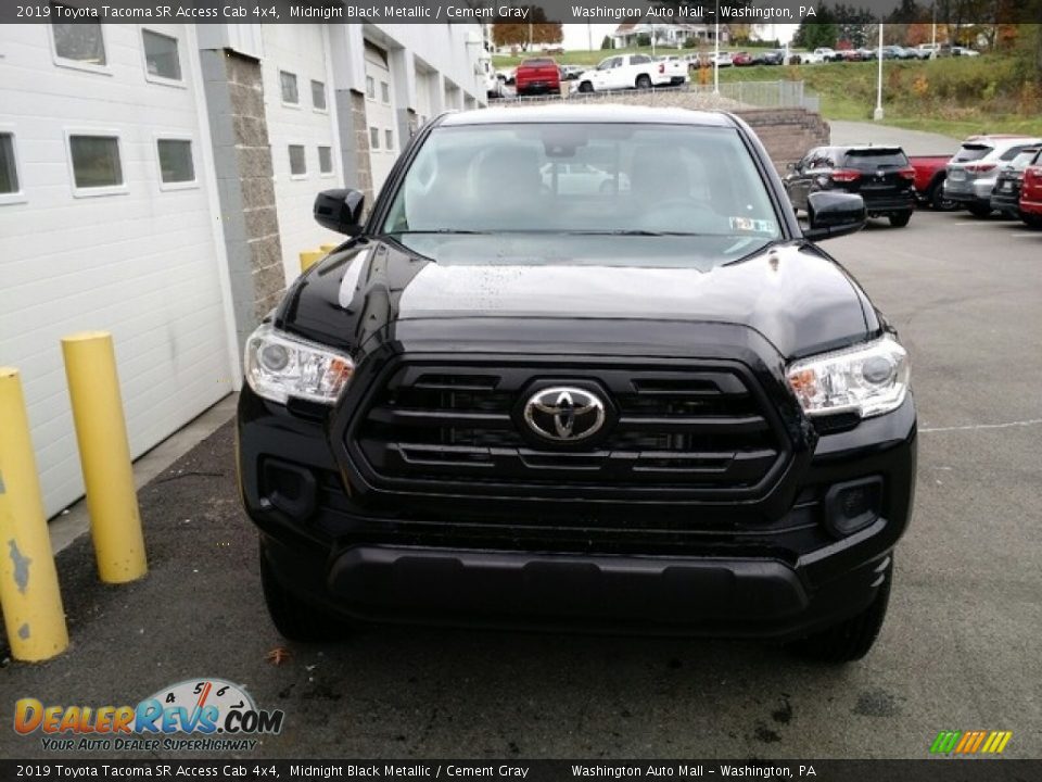 2019 Toyota Tacoma SR Access Cab 4x4 Midnight Black Metallic / Cement Gray Photo #2