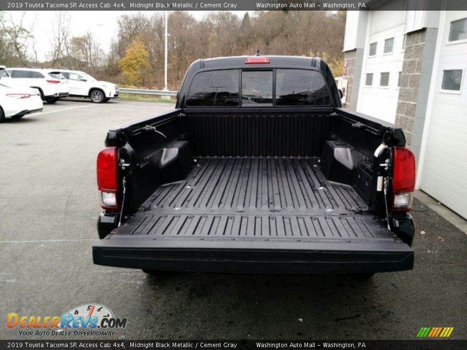 2019 Toyota Tacoma SR Access Cab 4x4 Midnight Black Metallic / Cement Gray Photo #6