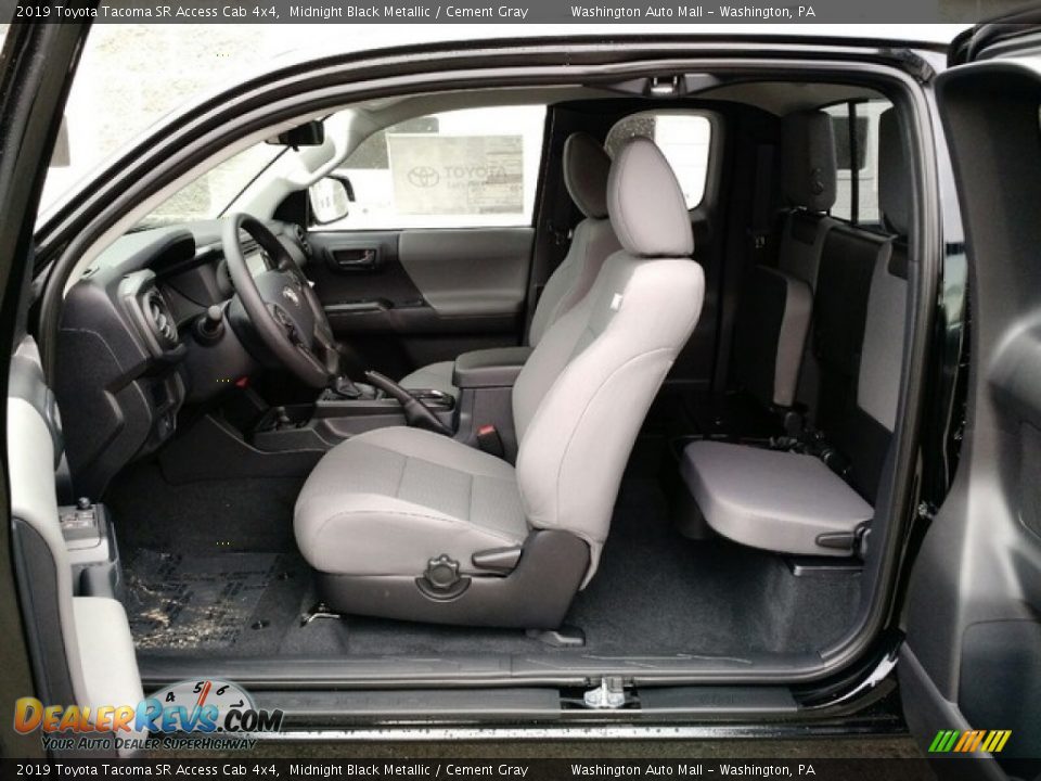 Cement Gray Interior - 2019 Toyota Tacoma SR Access Cab 4x4 Photo #10