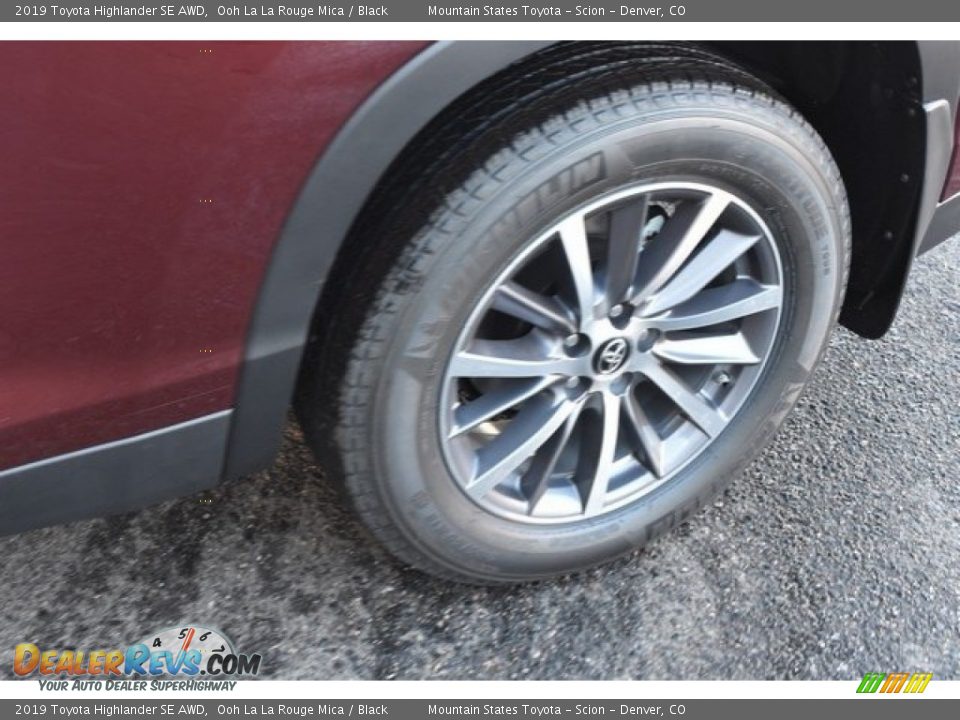 2019 Toyota Highlander SE AWD Ooh La La Rouge Mica / Black Photo #36