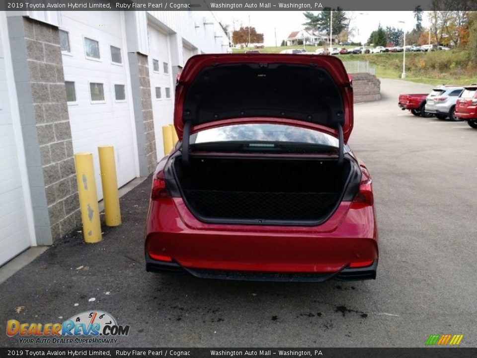 2019 Toyota Avalon Hybrid Limited Ruby Flare Pearl / Cognac Photo #6