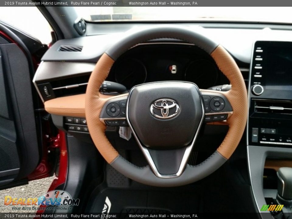 2019 Toyota Avalon Hybrid Limited Ruby Flare Pearl / Cognac Photo #18