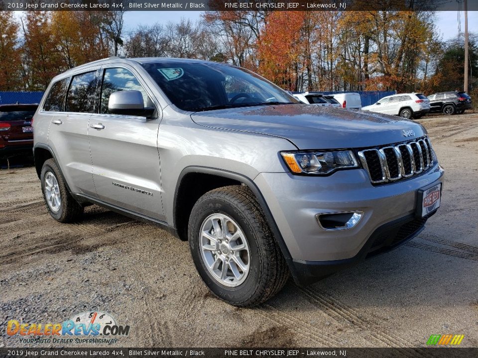 2019 Jeep Grand Cherokee Laredo 4x4 Billet Silver Metallic / Black Photo #1